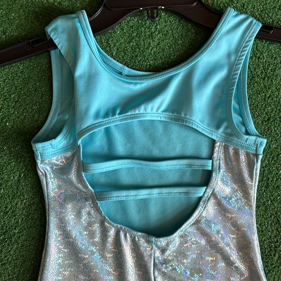 Kids Gymnast Outfit - Picture 5 of 6